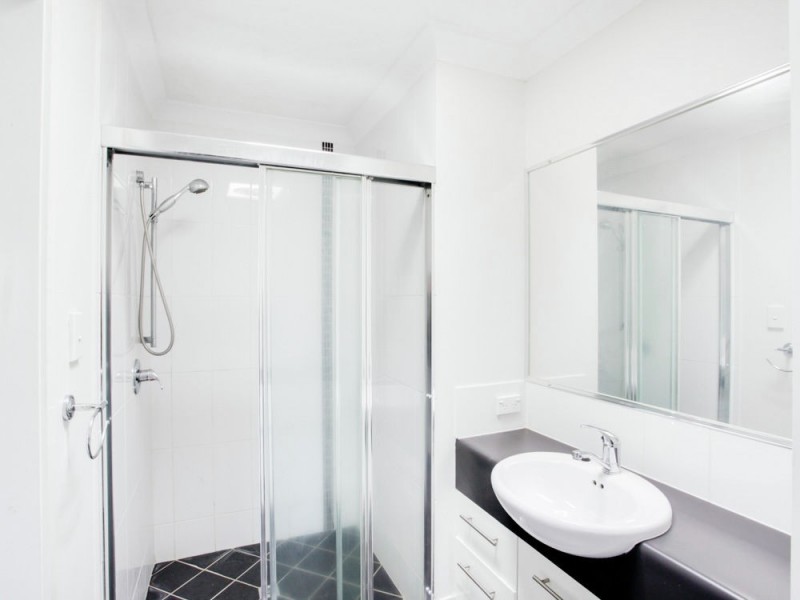 4/18 Julia Street, Wavell Heights QLD 4012