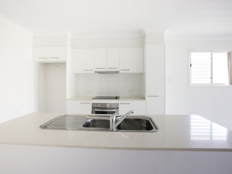 4/18 Julia Street, Wavell Heights QLD 4012