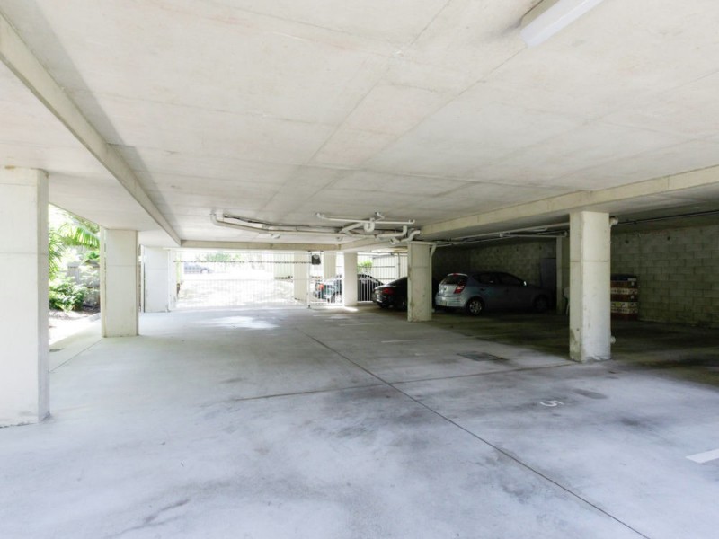 4/18 Julia Street, Wavell Heights QLD 4012