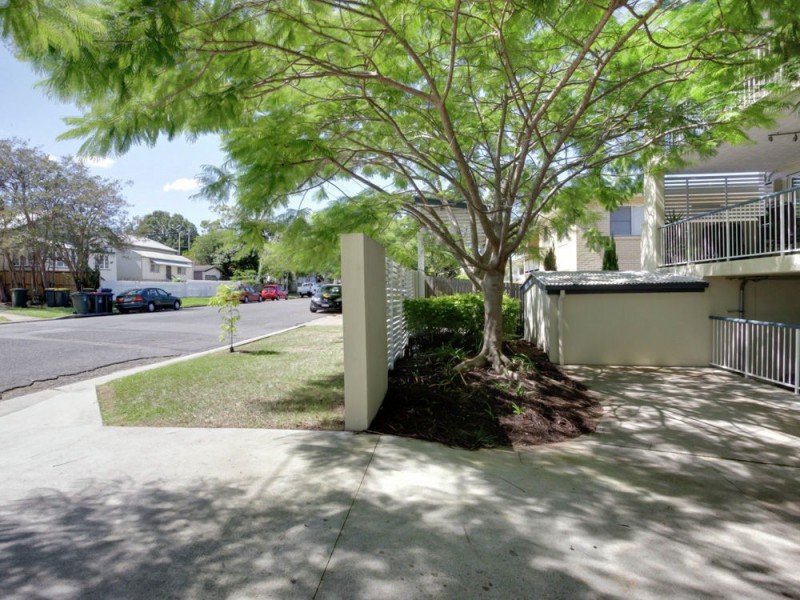 4/18 Julia Street, Wavell Heights QLD 4012