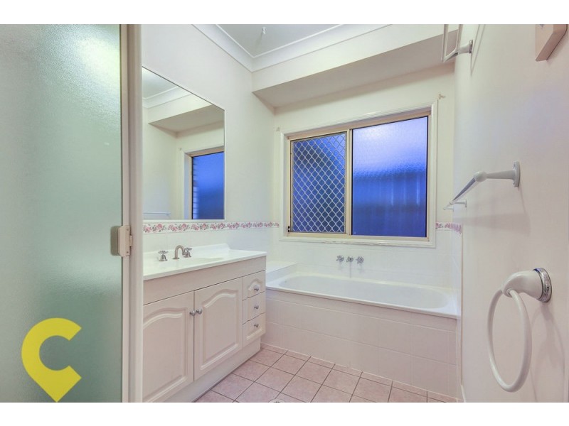 90 Gum Street, Warner QLD 4500