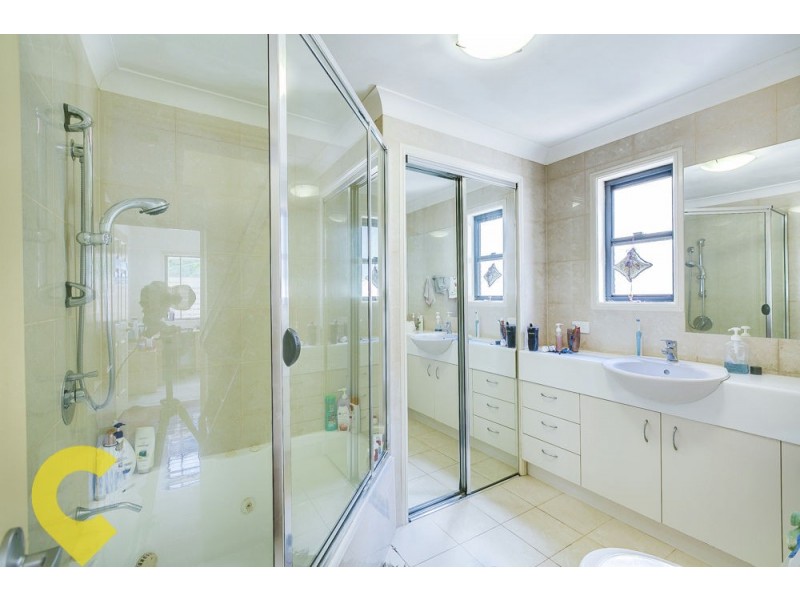 2/93 Scott Road, Herston QLD 4006