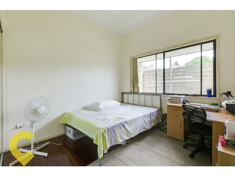 2/93 Scott Road, Herston QLD 4006