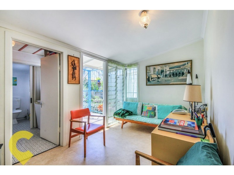 8 Storkey Street, Windsor QLD 4030