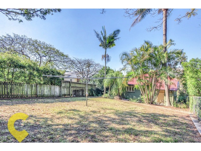 23 Empress Terrace, Bardon QLD 4065