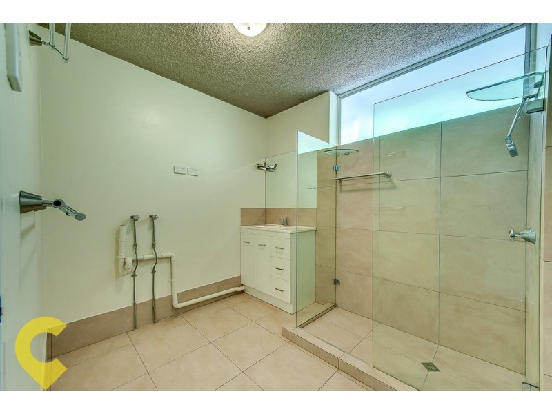 2/20 McIlwraith Street, Auchenflower QLD 4066