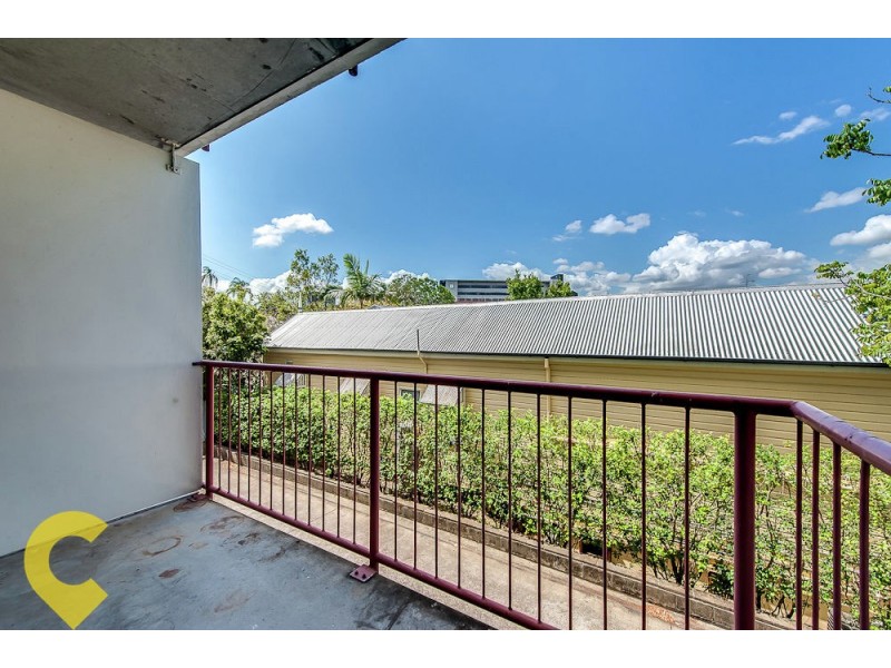 2/20 McIlwraith Street, Auchenflower QLD 4066