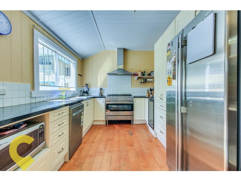 19 Cox Road, Windsor QLD 4030