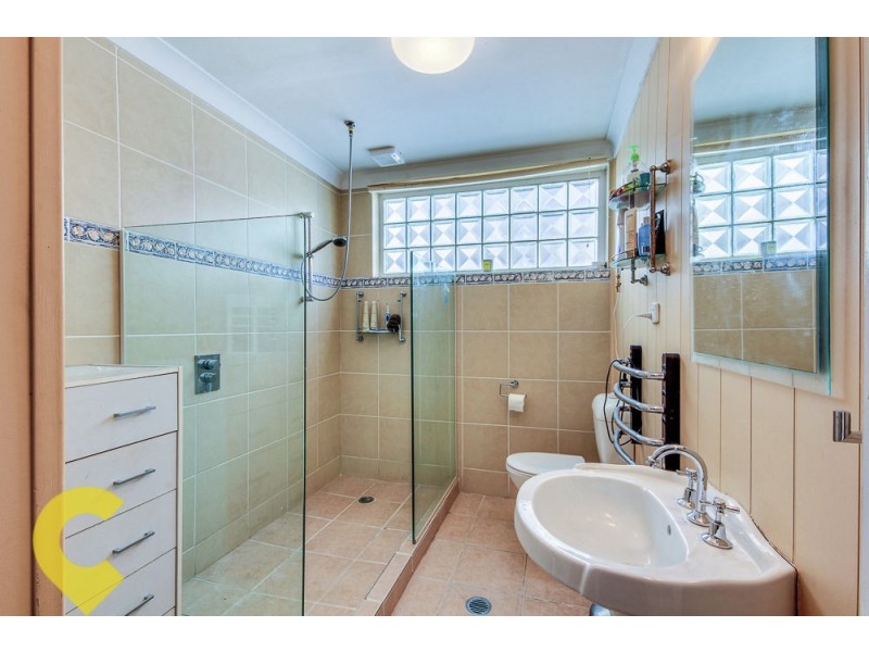 19 Cox Road, Windsor QLD 4030