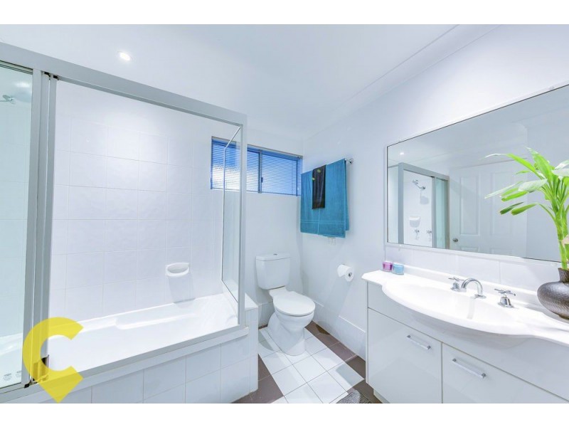 13/654 Kingsford Smith Drive, Hamilton QLD 4007