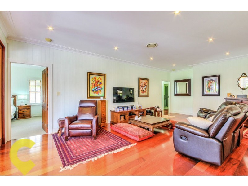 16 Lloyd Street, Alderley QLD 4051