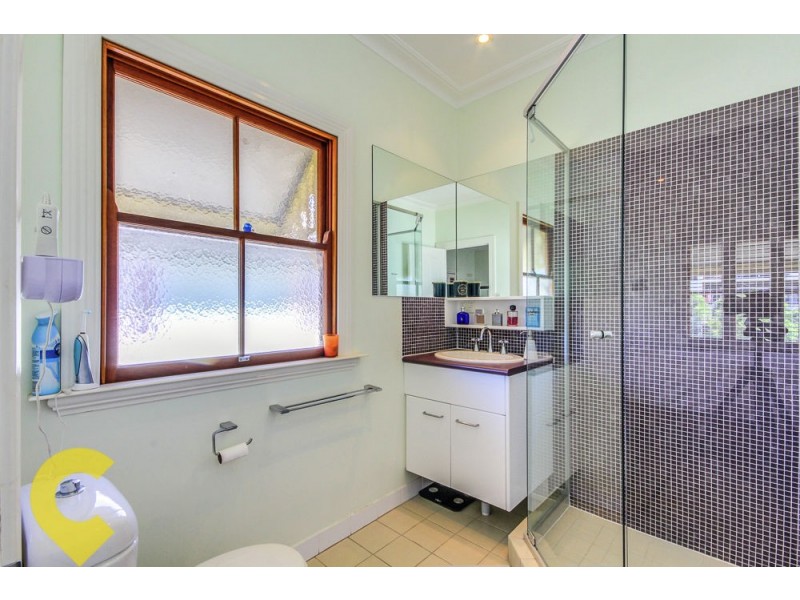 16 Lloyd Street, Alderley QLD 4051