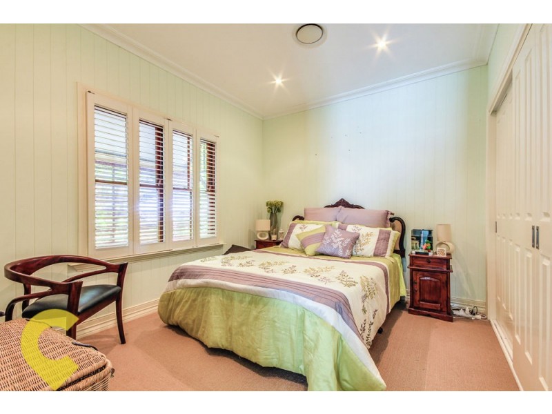 16 Lloyd Street, Alderley QLD 4051
