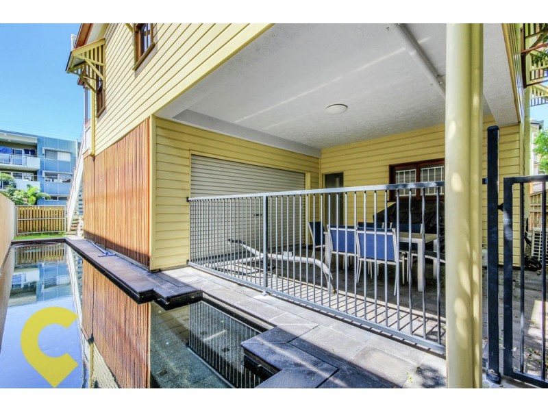 16 Lloyd Street, Alderley QLD 4051
