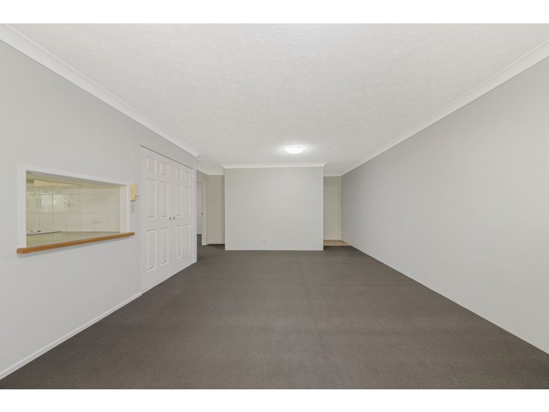 4/115 Central Avenue, Indooroopilly QLD 4068