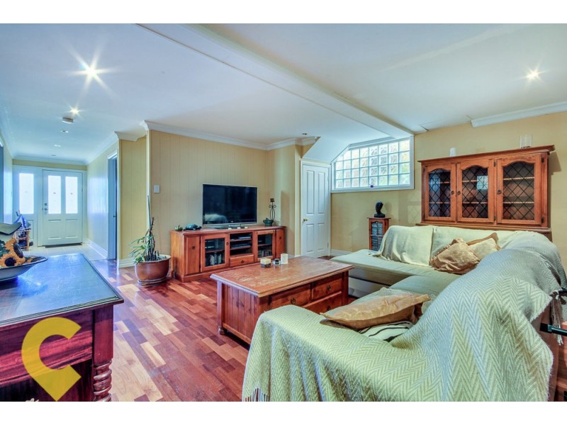 19 Cox Road, Windsor QLD 4030