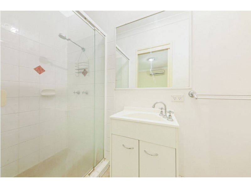 3/27 Oatland Crescent, Holland Park West QLD 4121