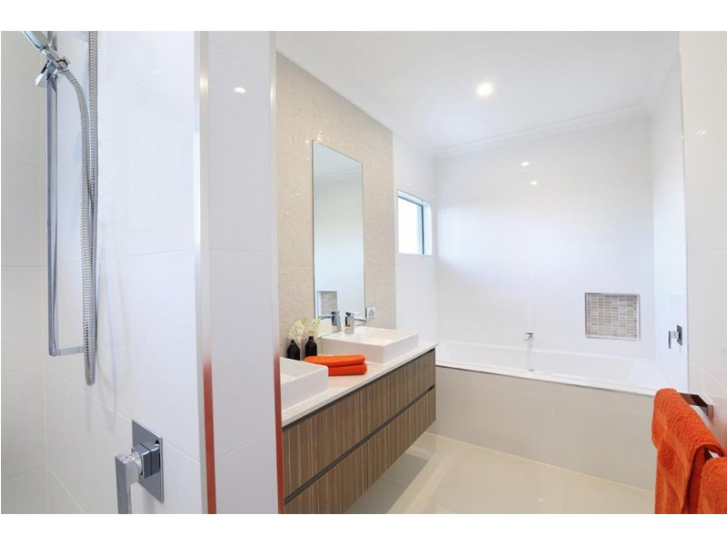 32 Kennion Street, Mitchelton QLD 4053