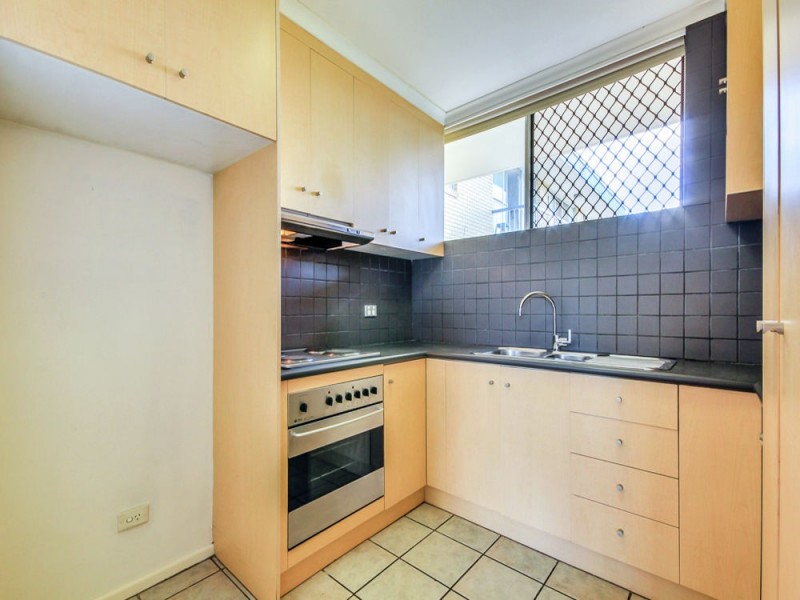 2/15 Elystan Road, New Farm QLD 4005