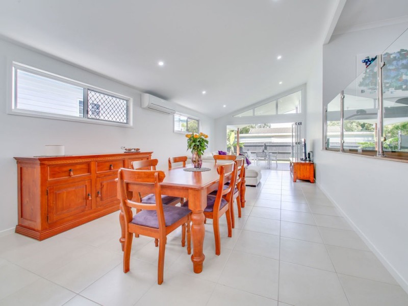 53 McConaghy Street, Mitchelton QLD 4053