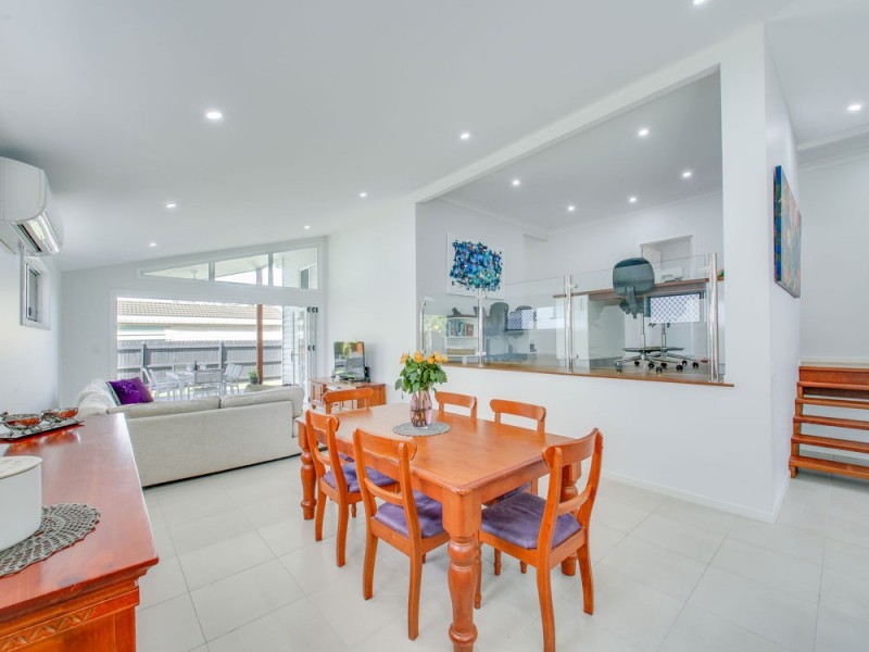 53 McConaghy Street, Mitchelton QLD 4053