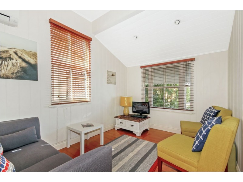 24 Terrace Street, New Farm QLD 4005