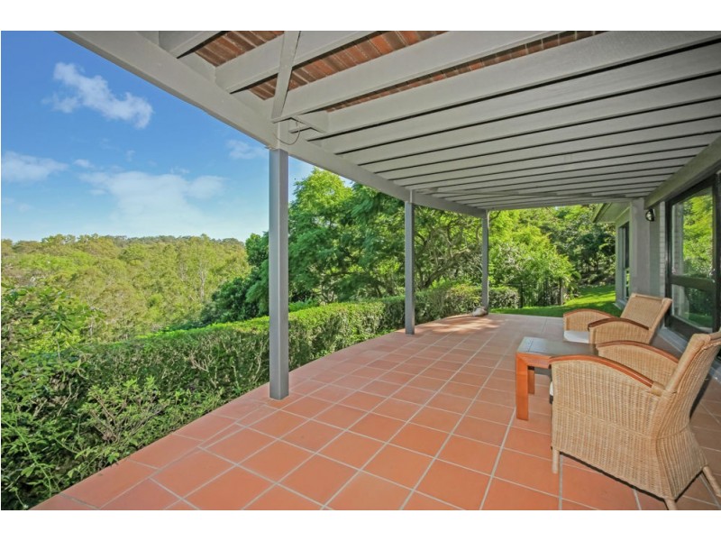 30 Royston Street, Brookfield QLD 4069