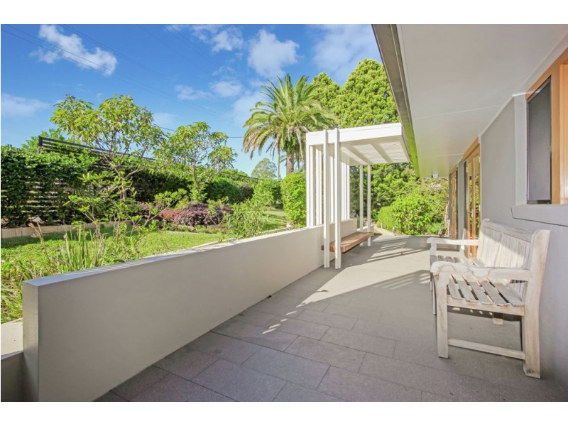 30 Royston Street, Brookfield QLD 4069