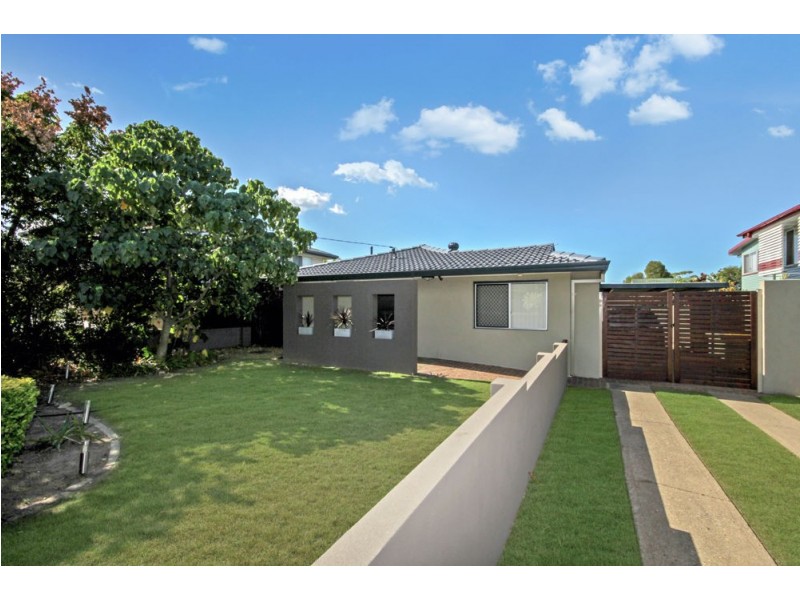 20 Symphony Avenue, Strathpine QLD 4500