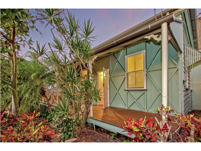 13 Banbridge Street, Kelvin Grove QLD 4059