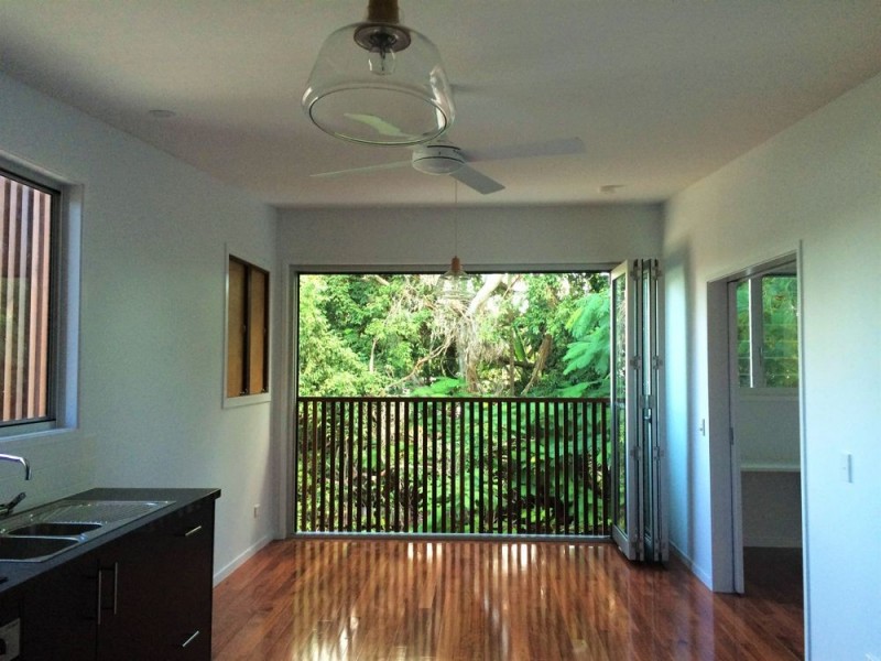 11 Cambridge street, West End QLD 4101