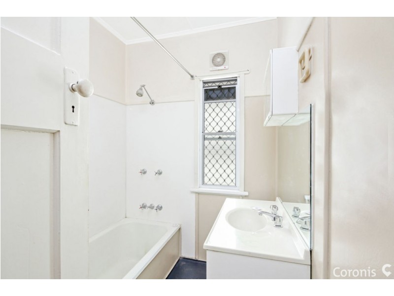 45 Foster Street, Newmarket QLD 4051