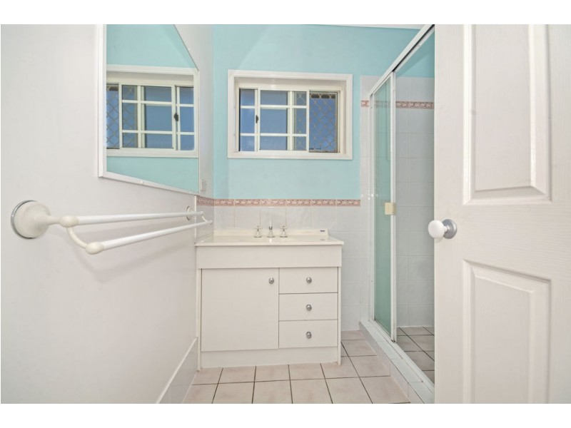 2 Circa Crescent, Albany Creek QLD 4035