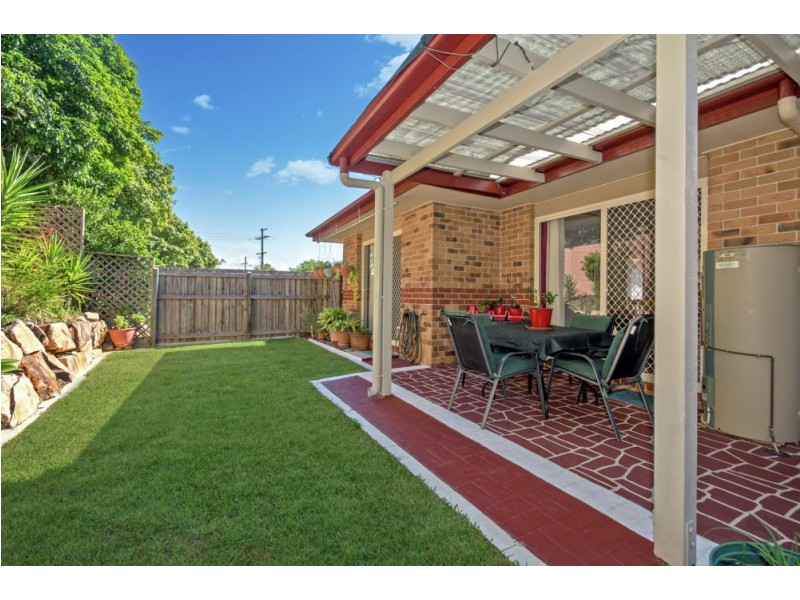 2 Circa Crescent, Albany Creek QLD 4035