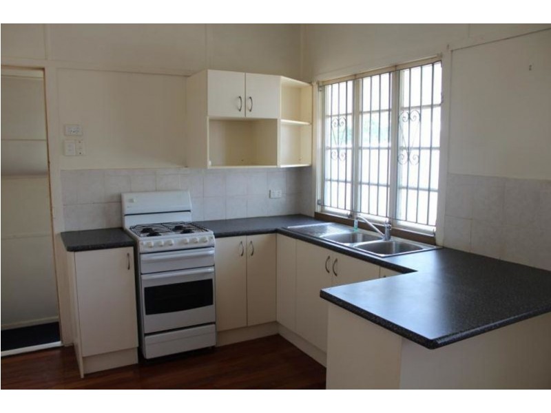 35 Ashgrove Avenue, Ashgrove QLD 4060