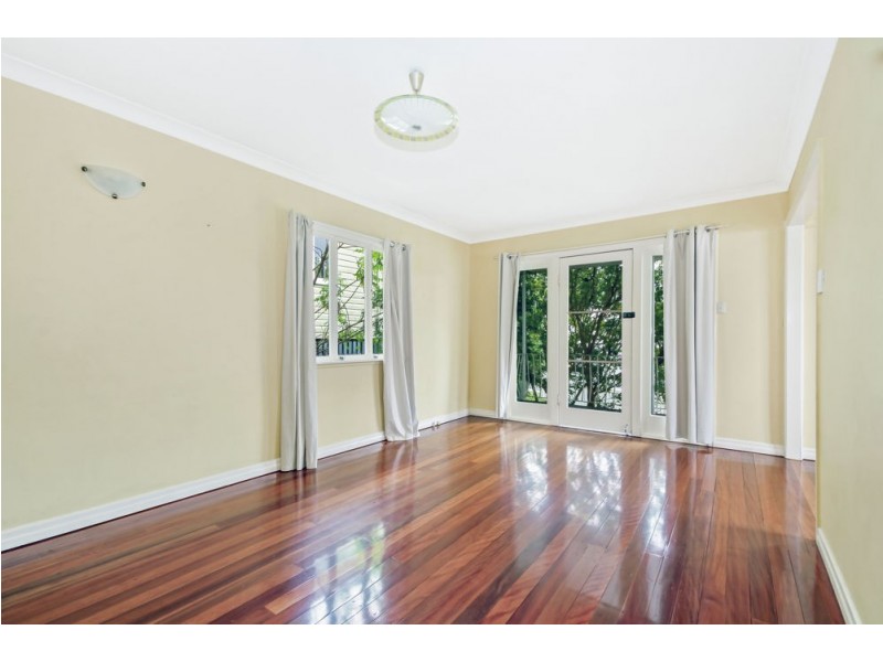 13 Glanmire Street, Paddington QLD 4064