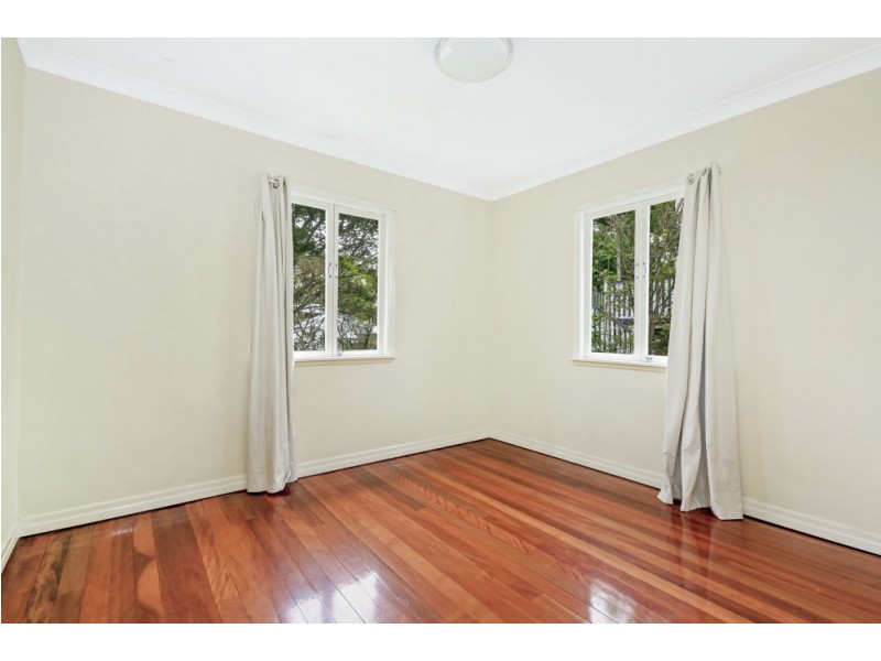 13 Glanmire Street, Paddington QLD 4064