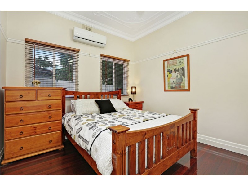 10 Cavell Terrace, Ashgrove QLD 4060