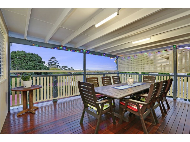 10 Cavell Terrace, Ashgrove QLD 4060