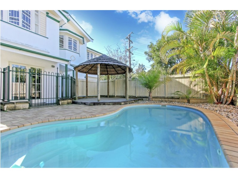 15 Greene Street, Newmarket QLD 4051