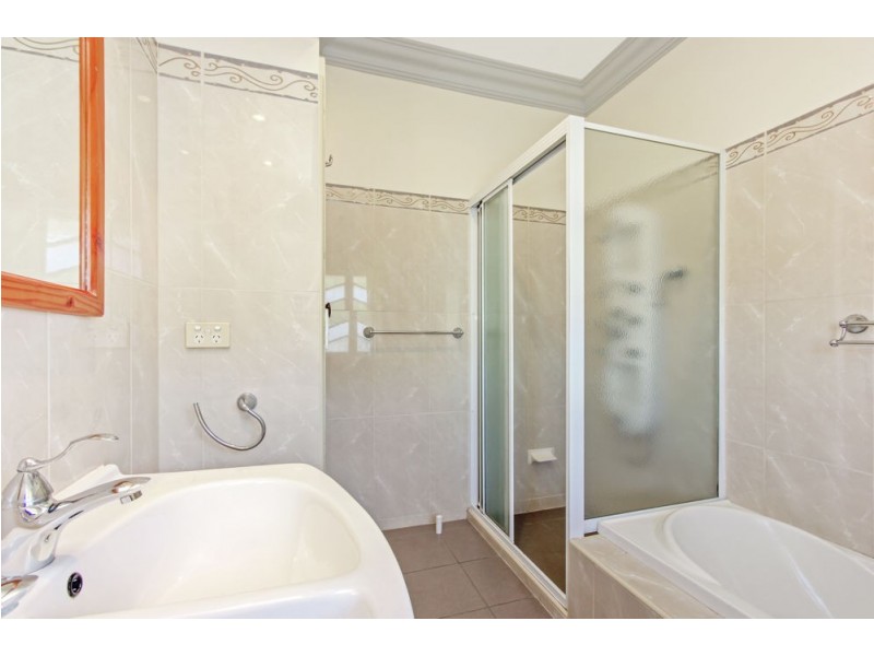 15 Greene Street, Newmarket QLD 4051