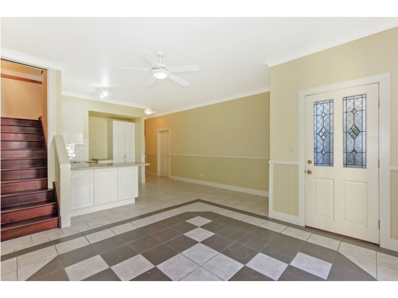 15 Greene Street, Newmarket QLD 4051