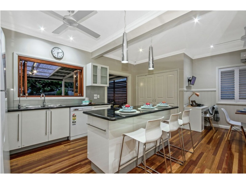 34 Sheehy Street, Stafford QLD 4053