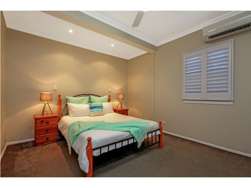 34 Sheehy Street, Stafford QLD 4053