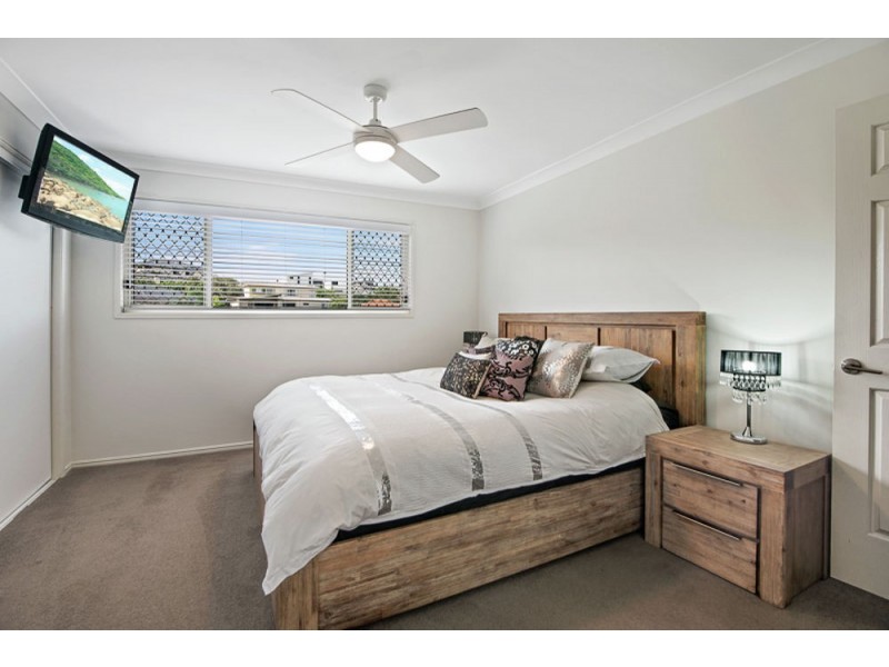 3 Myrtle Place, Albany Creek QLD 4035
