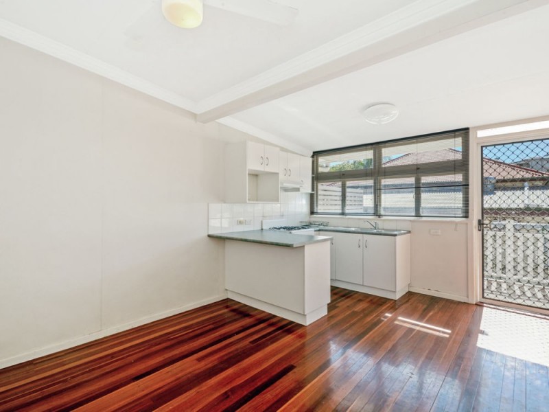 12 School Street, Kelvin Grove QLD 4059