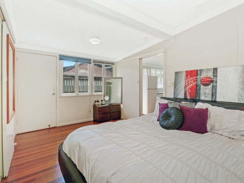 12 School Street, Kelvin Grove QLD 4059