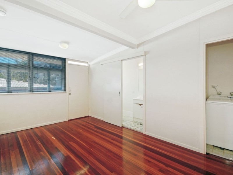 12 School Street, Kelvin Grove QLD 4059