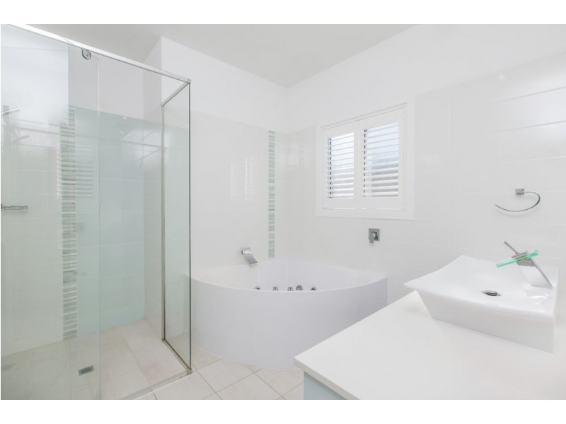 38 School Street, Hendra QLD 4011