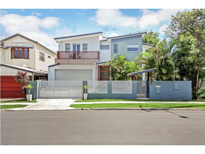 2A Rous Street, Hendra QLD 4011